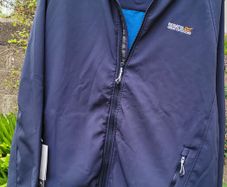 Brand New Regatta Mens Navy Colour Softshell Jacket - Size XXL