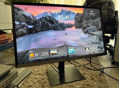 32" 4k Samsung monitor S3208501