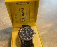 Invicta Men Watch Blue Dial Boxed Pristine Condition
