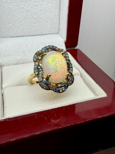 Diamond  Halo Statement Ring