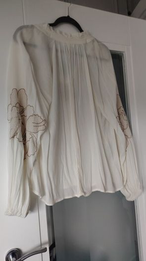 Gallery Blouse