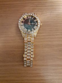 Diamond type gold plated watch