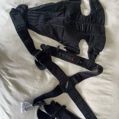 babybjorn  mini carrier