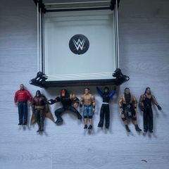 WWE ring set with 7 figures popular john cena etc