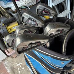 Titleist AP1 710