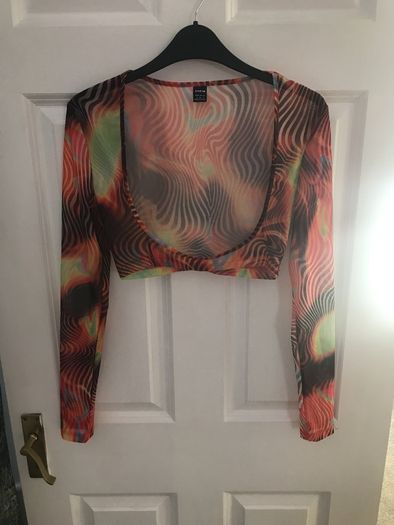 crop top