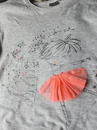 NEXT Girls Long-sleeved T-shirt in Grey 3-4 Years