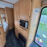 caravan Image 9