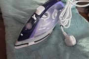 Morphy Richards Crystal Clear Amethyst Steam Iron