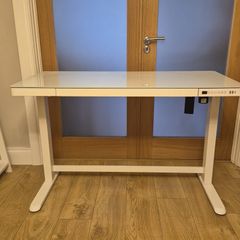 White Electric Height Adjustable Sit Stand Desk with Glass Top
