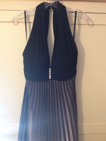 Black/grey halter neck dress.