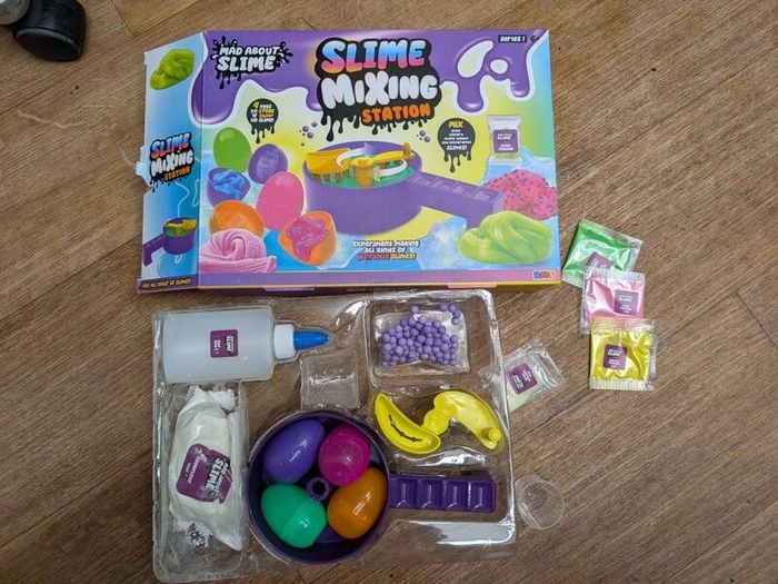 Slime mixing station