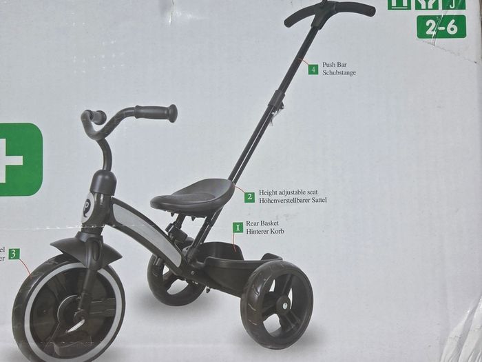 Trike with Parent Handlebar