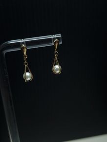 9K Gold Pearl Drop Earrings