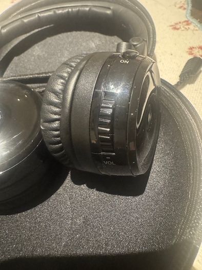 BMW P107 Car Entetainment Bluetooth Headphone set
