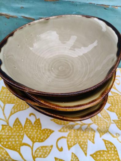 4 x Vintage Dudson Bowls