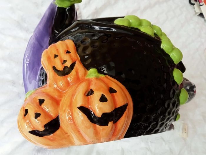 Vintage Ceramic Halloween Witch Cauldron Bowl