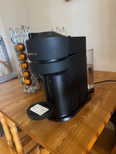 Nespresso - Coffee Machine