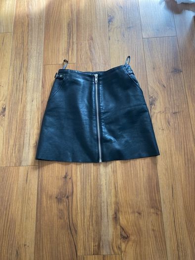 Leather warehouse skirt