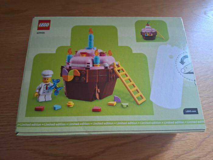 Lego birthday cupcake 40905