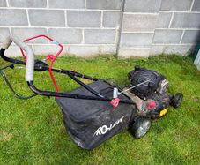Lawnmower Pro-lawn + Ryobi petrol strimmer