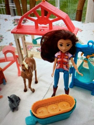 Spirit Lucky's Foal Nursery Play Set.