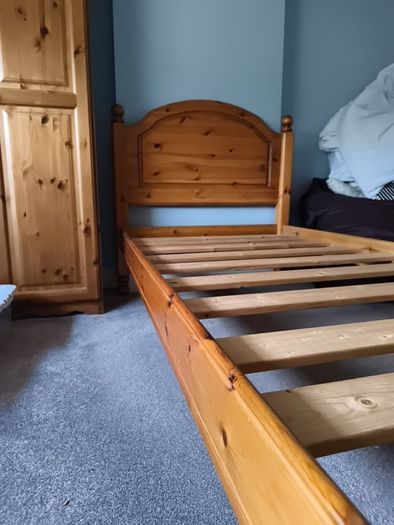 Single Pine Bed