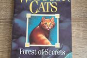 Warrior Cats - Forest of Secrets by Erin Hunter