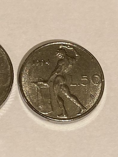 Italy 100 and 50 Lire small size