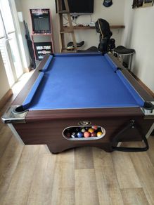 pool table