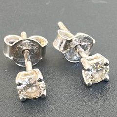 Diamond studs .16 x 2