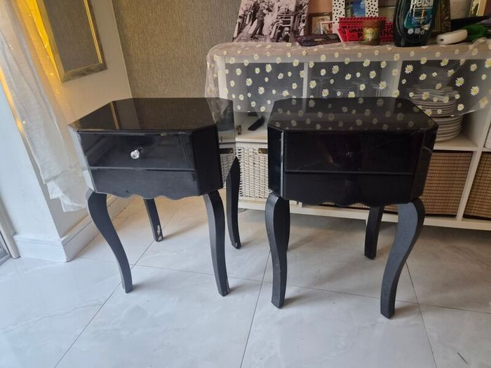 Black Glass Bedside Locker + Matching Upcycling Project FREE