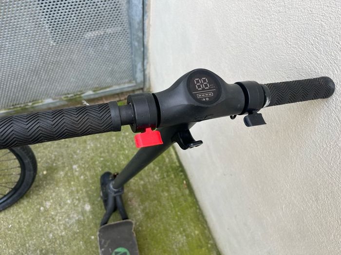 5 e scooters in various conditions