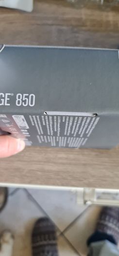 couple weeks old Garmin 850 touchscreen