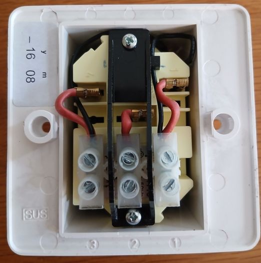 Apt timeswitch (previously used for central heating)