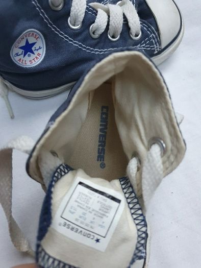 Converse Junior Size 4