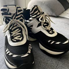 Michael Kors Olympia Trainers Brand New