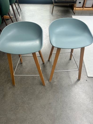2 x Hay kitchen stools