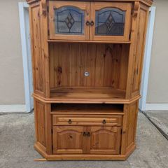 corner cabinet