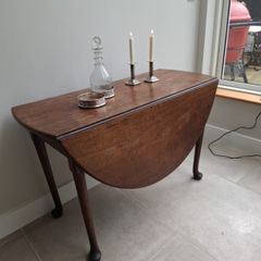 Antique Irish Georgian Drop Leaf Table