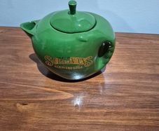 RARE Vintage Wade PDM Sullivans Country Still Irish Pub Water Jug With Lid MINT Condition