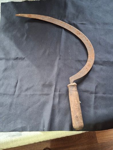 Antique Farm Hand-Forged Sickle or Reaping Hook PRICE IS FOR 1 ONLY Postage available or Collection,