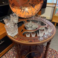 GLOBE BAR with Bohemia Crystal glassware / like NEW