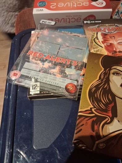 pc bundle red alert 3 steel book