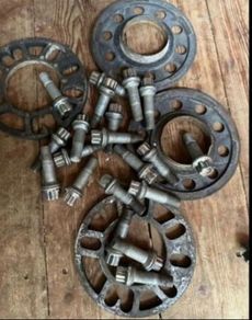 Mercedes Spacers