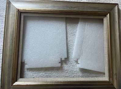 Silver gilt/champagne gold wood moulding picture frame with an off-white textured linen/canvas insert (liner)