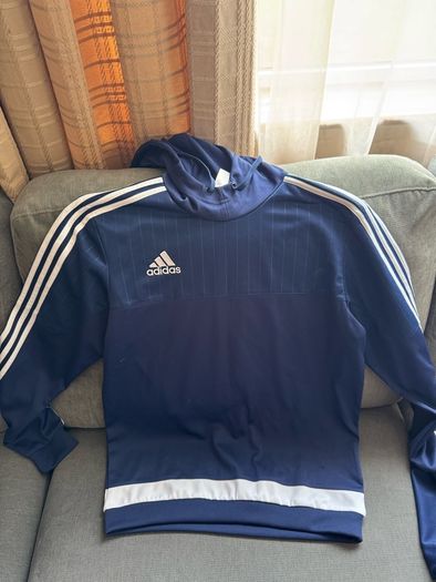 Adidas tracksuit, Size M
