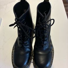 Dr Marten