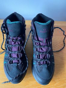 Ladies walking boots Size 6