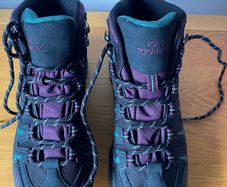 Ladies walking boots Size 6